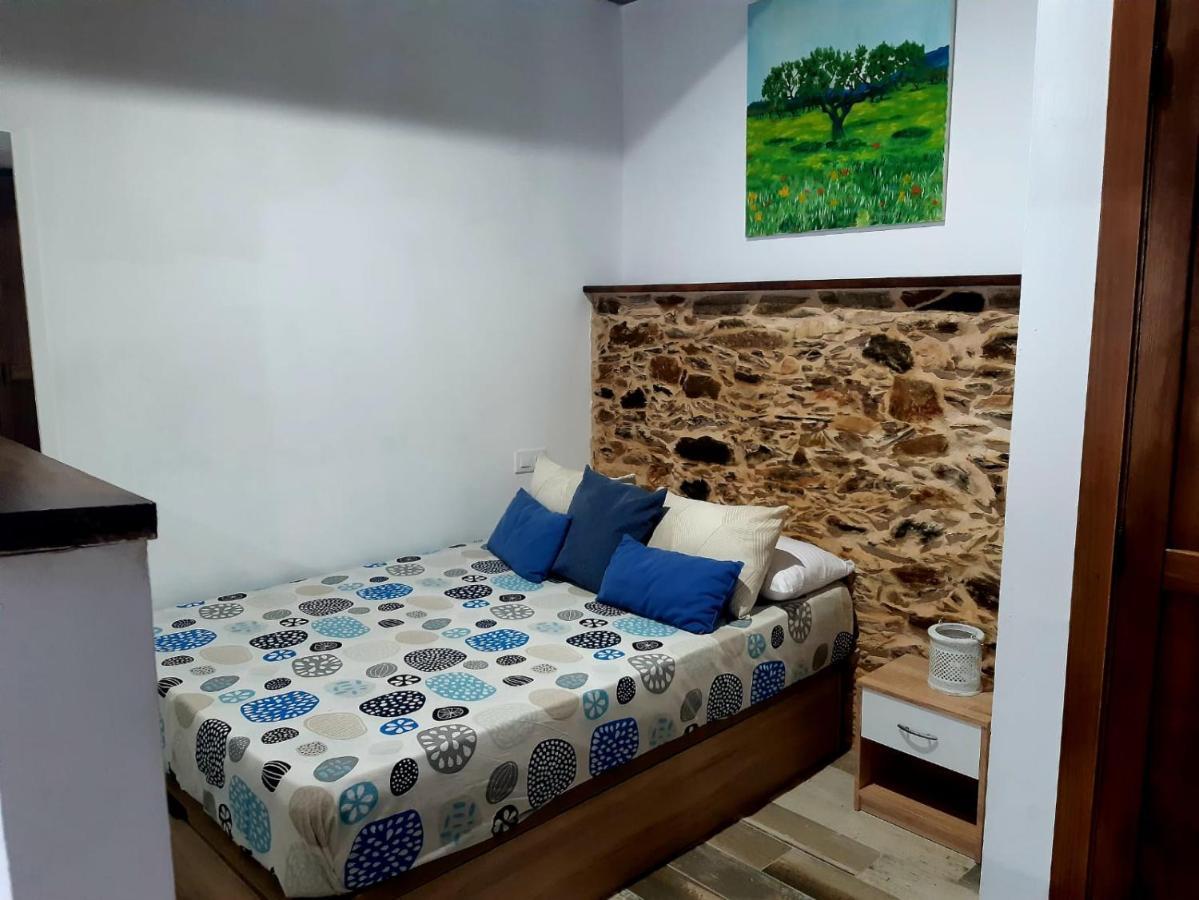 Apartamentos Callampa Torrejón el Rubio Exterior foto